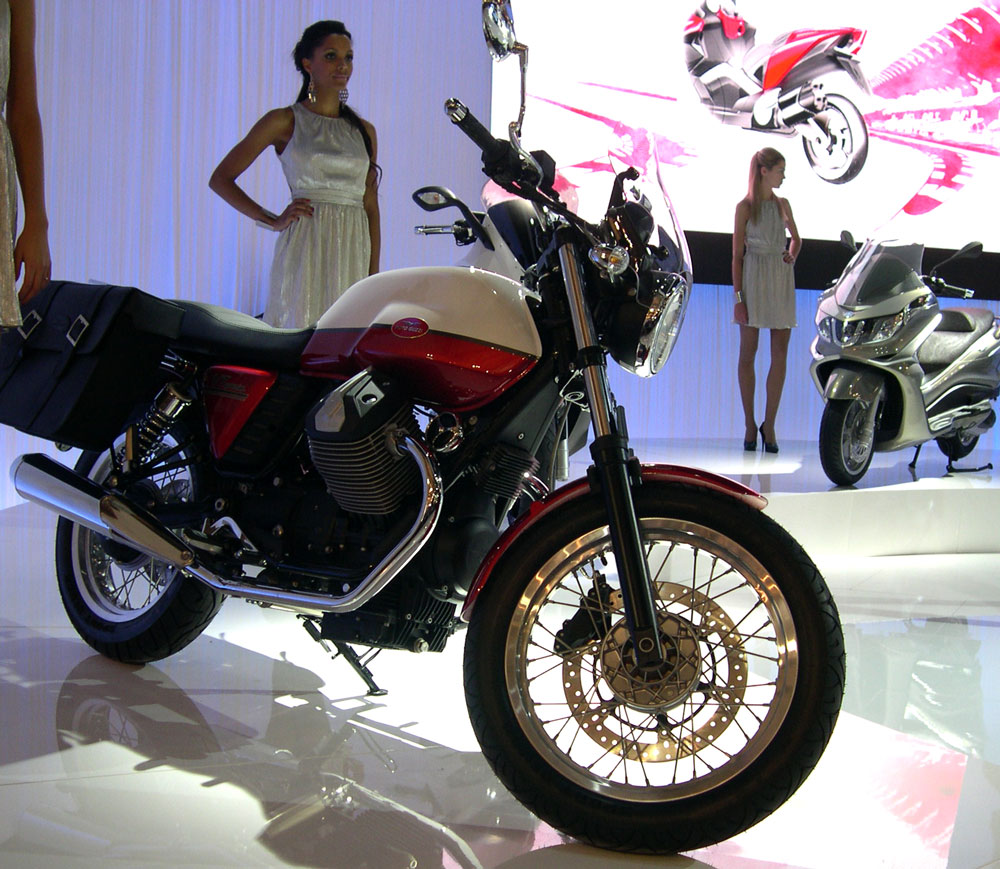V7 SPECIAL 2012